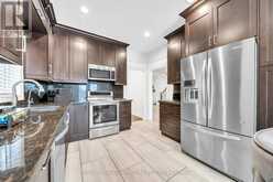 406 HEWITT CIRCLE | Newmarket Ontario | Slide Image Sixteen