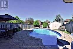 406 HEWITT CIRCLE | Newmarket Ontario | Slide Image Forty-eight