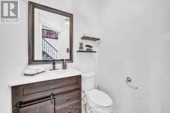 406 HEWITT CIRCLE | Newmarket Ontario | Slide Image Nine