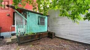 82A AUGUSTA AVENUE | Toronto Ontario | Slide Image Forty-five