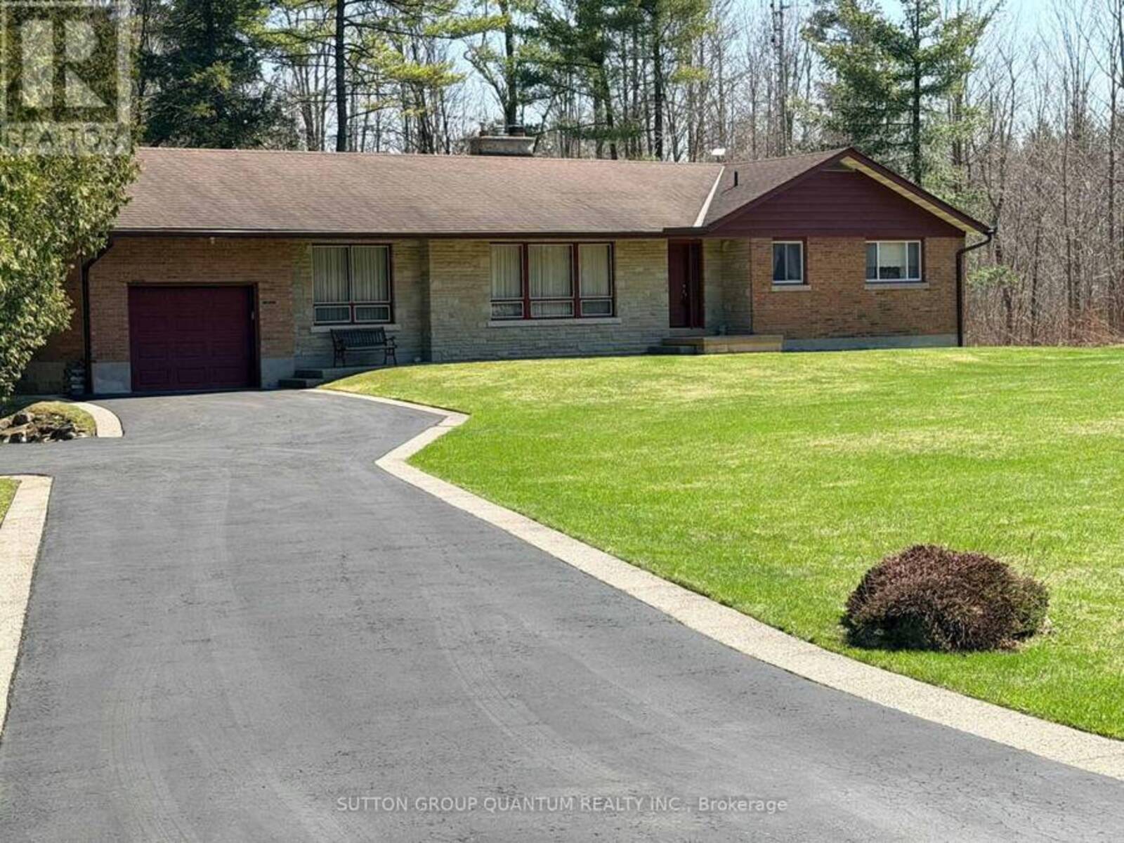 506 11TH CONCESSION ROAD E, Hamilton, Ontario L8B 1J1