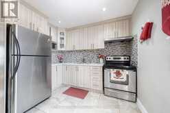 150 - 150 ENDERBY CRESCENT | Brampton Ontario | Slide Image Six