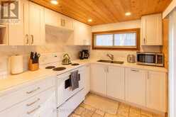 98 33RD STREET N | Wasaga Beach Ontario | Slide Image Thirty-five