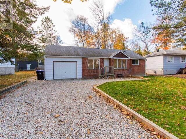 98 33RD STREET N Wasaga Beach Ontario, L9Z 2B9 - 3 Bedrooms Home For Sale