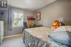 391 EAST 16TH STREET | Hamilton Ontario | Slide Image Eleven