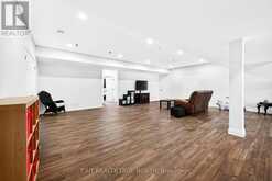 139 RUE ERIC | Penetanguishene Ontario | Slide Image Thirty-two