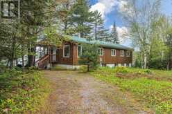 2411 SOYERS LAKE ROAD N | Haliburton Ontario | Slide Image Seventeen