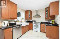 36 BROUGHAM DRIVE | Vaughan Ontario | Slide Image Three