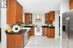 36 BROUGHAM DRIVE | Vaughan Ontario | Slide Image Four