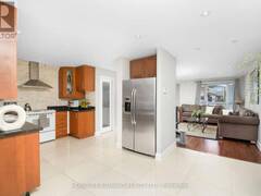 36 BROUGHAM DRIVE Vaughan Ontario, L4L 3E1