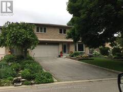 4 MARCHMOUNT CRESCENT Brampton Ontario, L6S 2S9