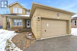 68 KRAUS ROAD | Barrie Ontario | Slide Image Three