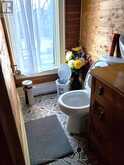 5411 PORTAGE ROAD | Niagara Falls Ontario | Slide Image Nine