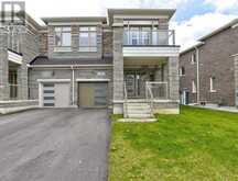 11 TRAILBANK GARDENS | Hamilton Ontario | Slide Image Two