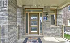 11 TRAILBANK GARDENS | Hamilton Ontario | Slide Image Three