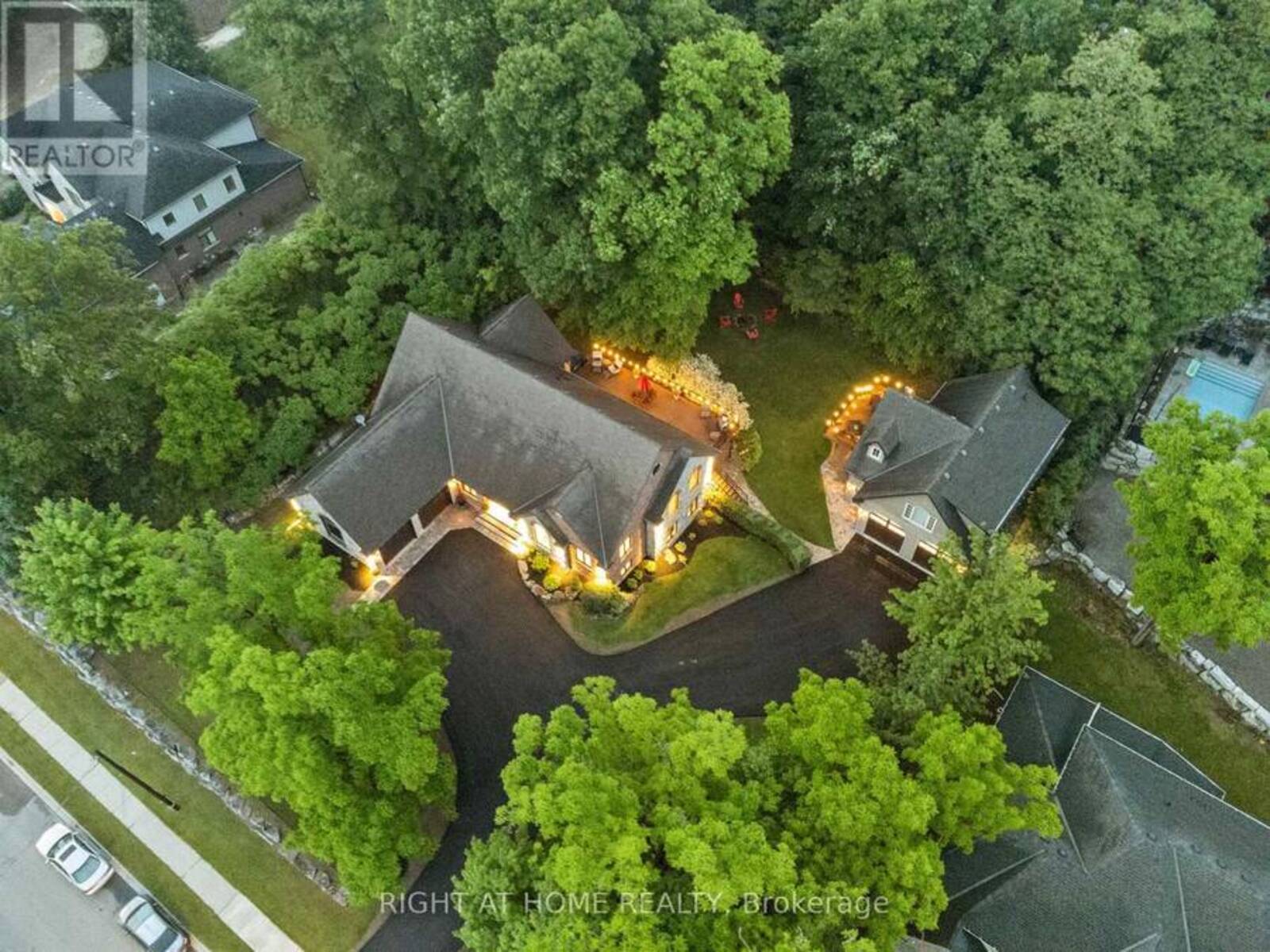 515 HAMILTON DRIVE, Ancaster, Ontario L9G 2A9