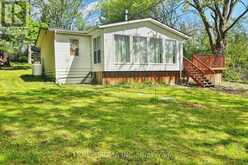 1106 ISLAND VIEW DR. DRIVE | Otonabee-South Monaghan Ontario | Slide Image Four