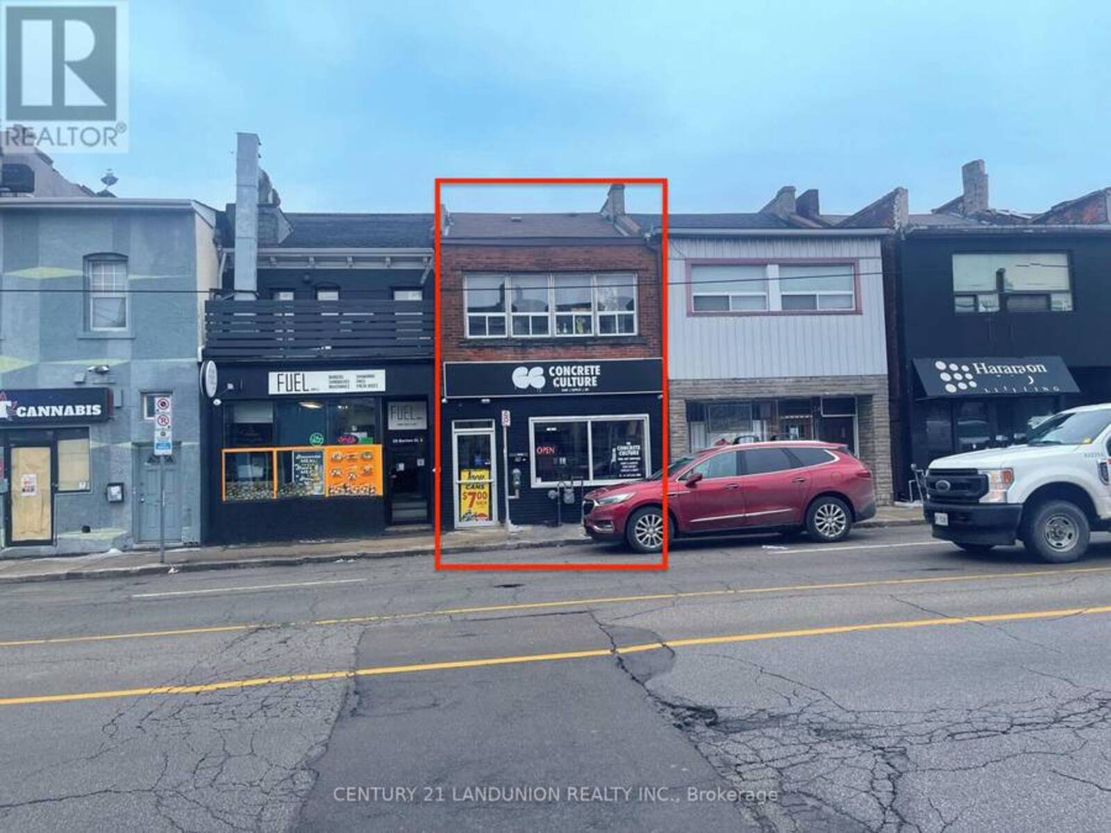 26 BARTON Street E, Hamilton, Ontario L8L 2V5