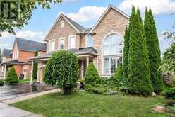 125 SECOND AVENUE | Uxbridge Ontario | Slide Image Seven
