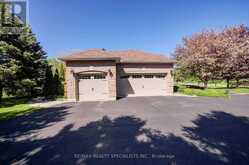 11 BRIDLEWOOD BOULEVARD | Halton Hills Ontario | Slide Image Nine