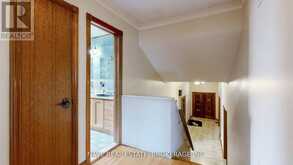 9747 BATHURST STREET | Richmond Hill Ontario | Slide Image Ten