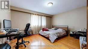 9747 BATHURST STREET | Richmond Hill Ontario | Slide Image Twelve