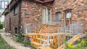 9747 BATHURST STREET | Richmond Hill Ontario | Slide Image Fifteen