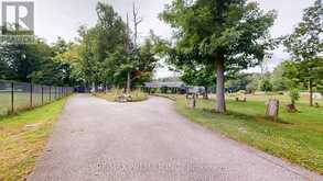 253 MORNING SIDE ROAD | East Gwillimbury Ontario | Slide Image Ten