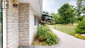 253 MORNING SIDE ROAD | East Gwillimbury Ontario | Slide Image Twelve