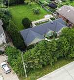 46 ROOSEVELT DRIVE | Richmond Hill Ontario | Slide Image Nine