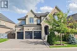 21 PARADISE VALLEY TRAIL | Nobleton Ontario | Slide Image One