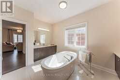 21 PARADISE VALLEY TRAIL | Nobleton Ontario | Slide Image Thirty-two