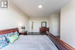 21 PARADISE VALLEY TRAIL | Nobleton Ontario | Slide Image Thirty-six