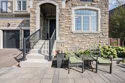 21 PARADISE VALLEY TRAIL | Nobleton Ontario | Slide Image Four