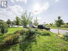 21 PARADISE VALLEY TRAIL | Nobleton Ontario | Slide Image Three