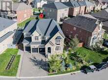 21 PARADISE VALLEY TRAIL | Nobleton Ontario | Slide Image Two