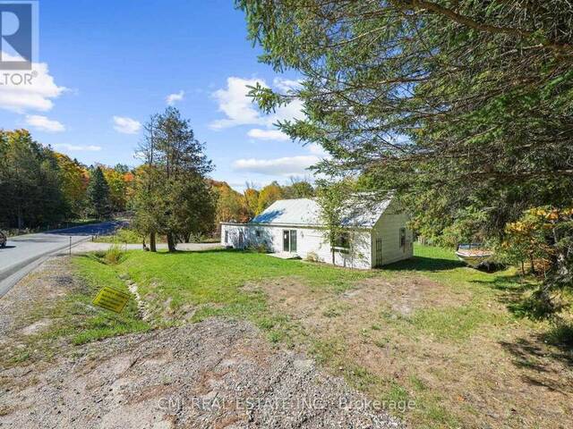 1093 SOUTH LAKE ROAD Minden Hills Ontario, K0M 2K0 - 3 Bedrooms Home For Sale