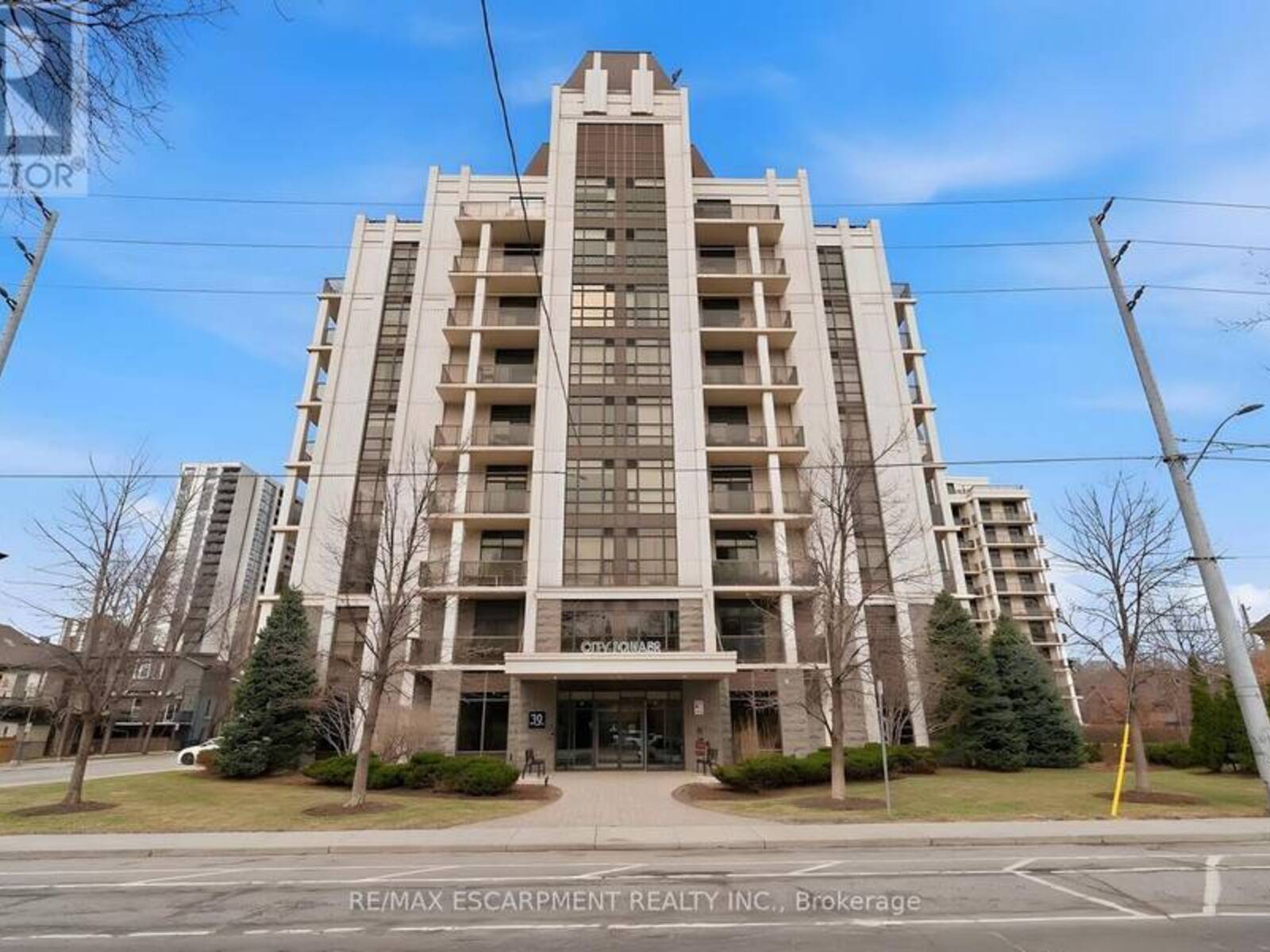 PH1 - 90 CHARLTON AVENUE W, Hamilton, Ontario L8P 0B4