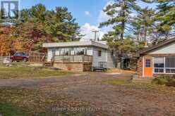 2512 HONEY HARBOUR ROAD | Honey Harbour Ontario | Slide Image Ten