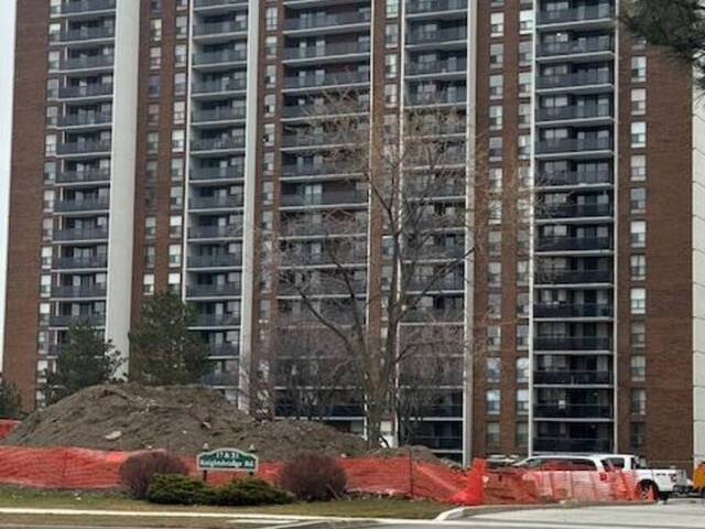 805 - 21 KNIGHTSBRIDGE ROAD Brampton Ontario, L6T 3Y1 - 1 Bedroom Condo For Sale