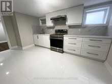 218 CHARTLAND BOULEVARD S | Toronto Ontario | Slide Image Seven