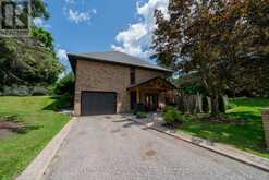 3 MARILYN AVENUE | Whitchurch-Stouffville Ontario | Slide Image Four