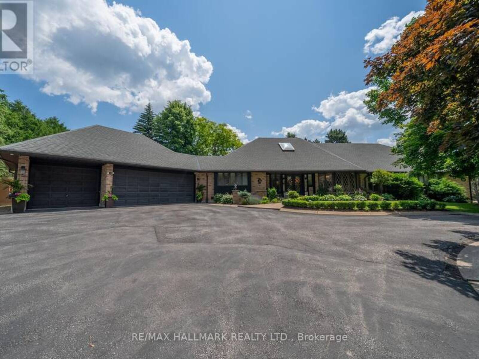 3 MARILYN AVENUE, Whitchurch-Stouffville, Ontario L4A 2C8