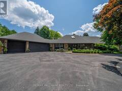 3 MARILYN AVENUE Whitchurch-Stouffville Ontario, L4A 2C8