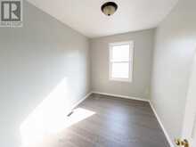 87 MAPLE AVENUE | Barrie Ontario | Slide Image Eight