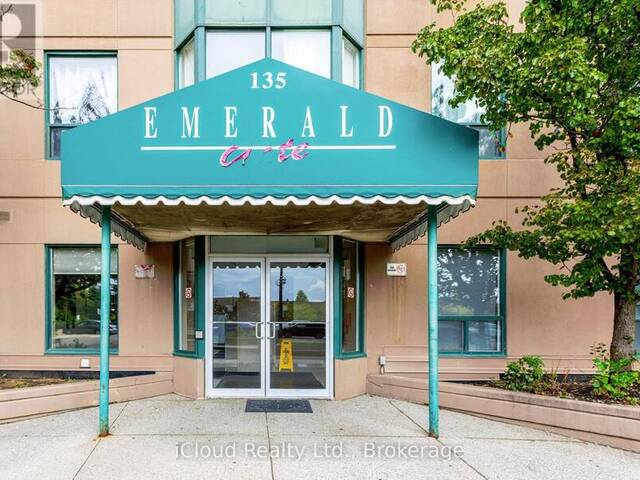 903 - 135 HILLCREST AVENUE Mississauga Ontario, L5B 4B1 - 3 Bedrooms Condo For Sale