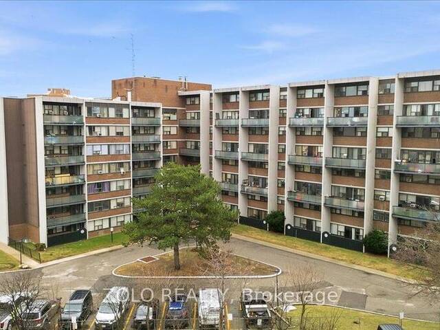 707 - 2121 ROCHE COURT Mississauga Ontario, L5K 2C7 - 3 Bedrooms Condo For Sale