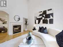 2238 LYNDHURST DRIVE | Oakville Ontario | Slide Image Twelve