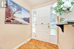 22 POPLAR DRIVE | Richmond Hill Ontario | Slide Image Seventeen