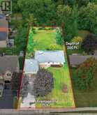 22 POPLAR DRIVE | Richmond Hill Ontario | Slide Image Four